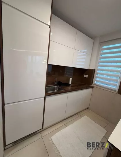 Bulevar Patrijarha Pavla (Somborski Bulevar) | 4zida.rs