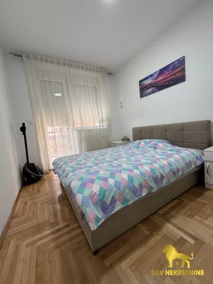 JANKA VESELINOVIĆA | 4zida.rs