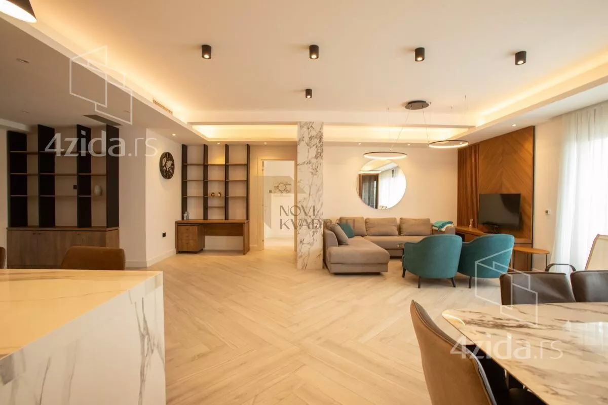 Četvorosoban stan | 4zida