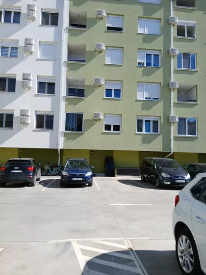 Šumadijska | 4zida.rs