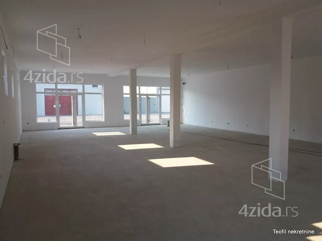Poslovni prostor | 4zida