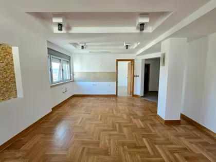 Vašarište | 4zida.rs