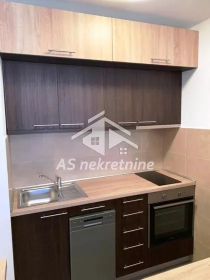 Donji Grad | 4zida.rs