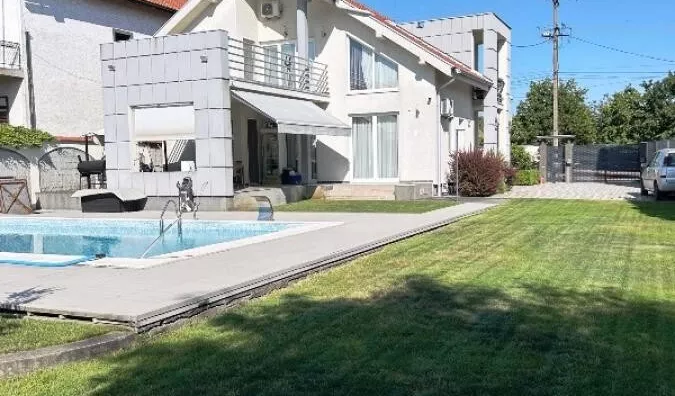 Kuća | 4zida