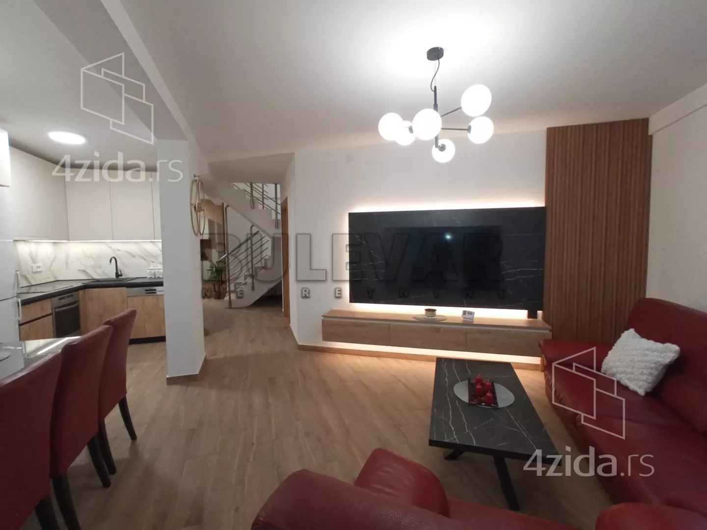 Troiposoban stan | 4zida