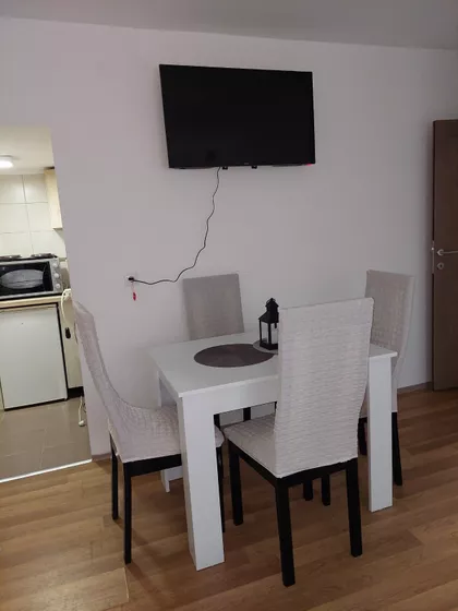 Sremska 9 | 4zida.rs