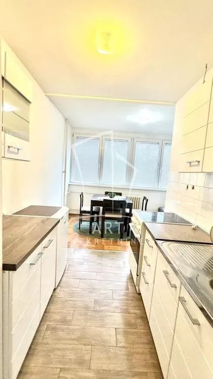 Glasinačka | 4zida.rs