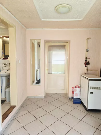 Mali Radanovac | 4zida.rs