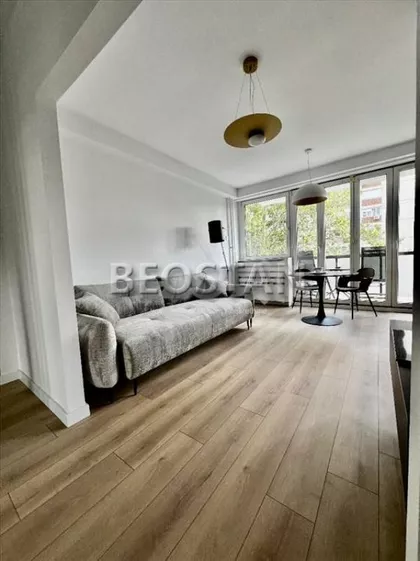 Bulevar Maršala Tolbuhina | 4zida.rs