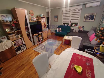 Bulevar Oslobođenja | 4zida.rs