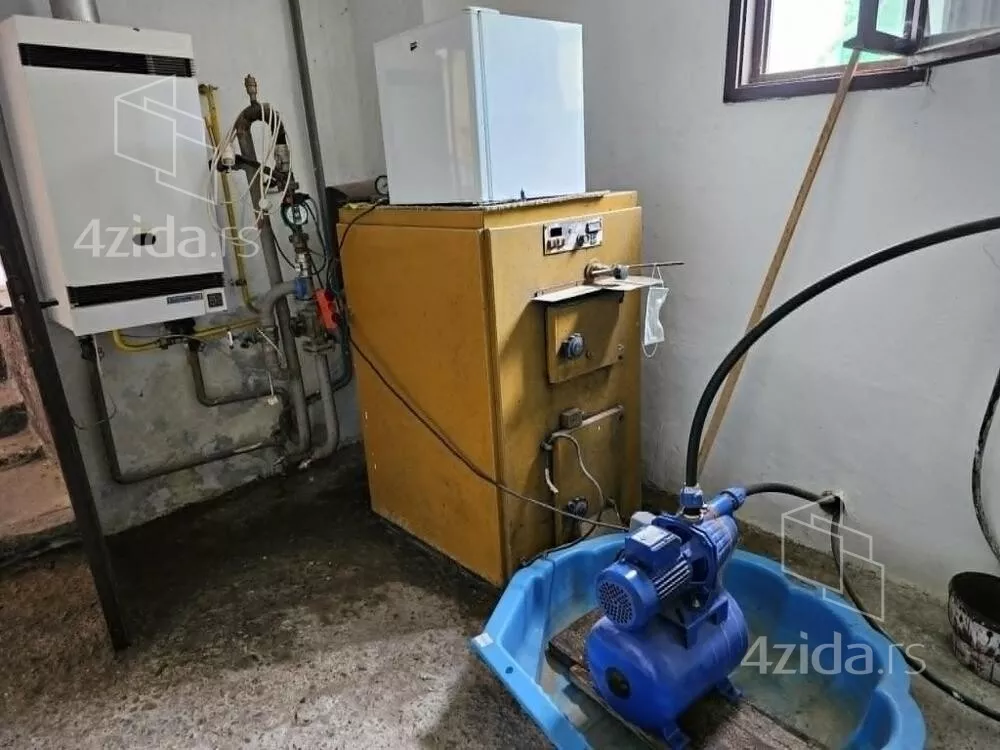 Kuća | 4zida