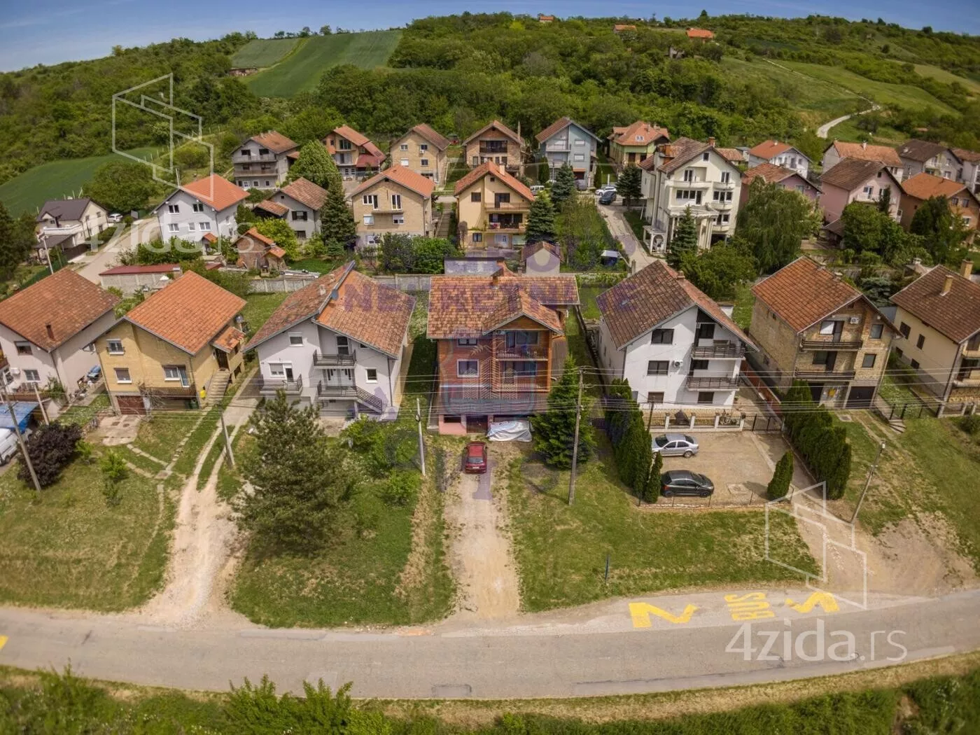 3-etažna kuća | 4zida