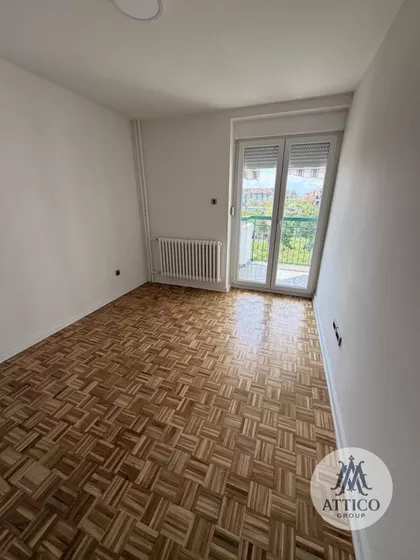 Adamovićevo Naselje | 4zida.rs