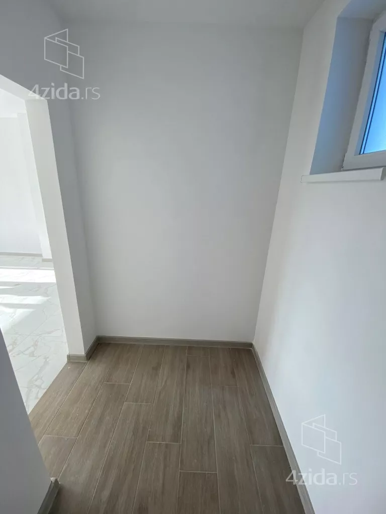 Osmosoban stan | 4zida