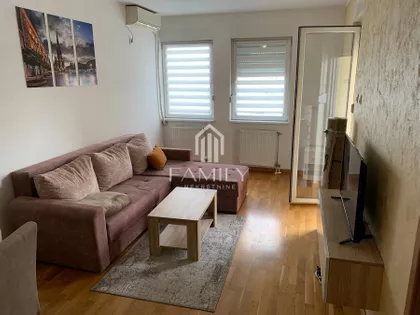 Cvećarska | 4zida.rs