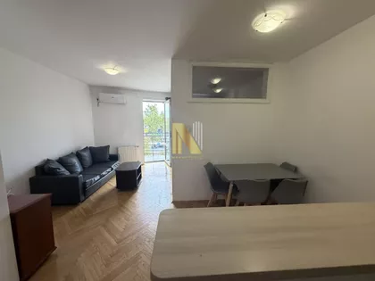Bulevar Oslobođenja | 4zida.rs