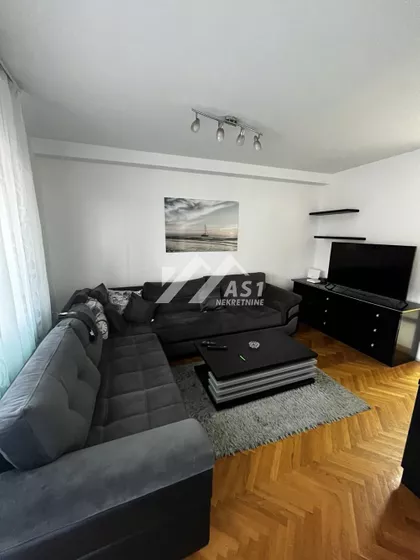 Braće Ribnikar | 4zida.rs