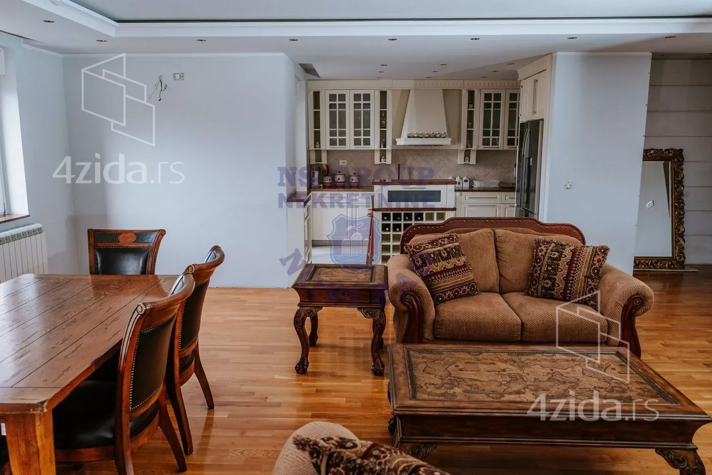 Četvorosoban stan | 4zida