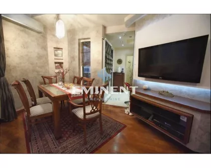 Dečanska | 4zida.rs