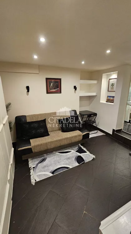 Džordža Vašingtona | 4zida.rs