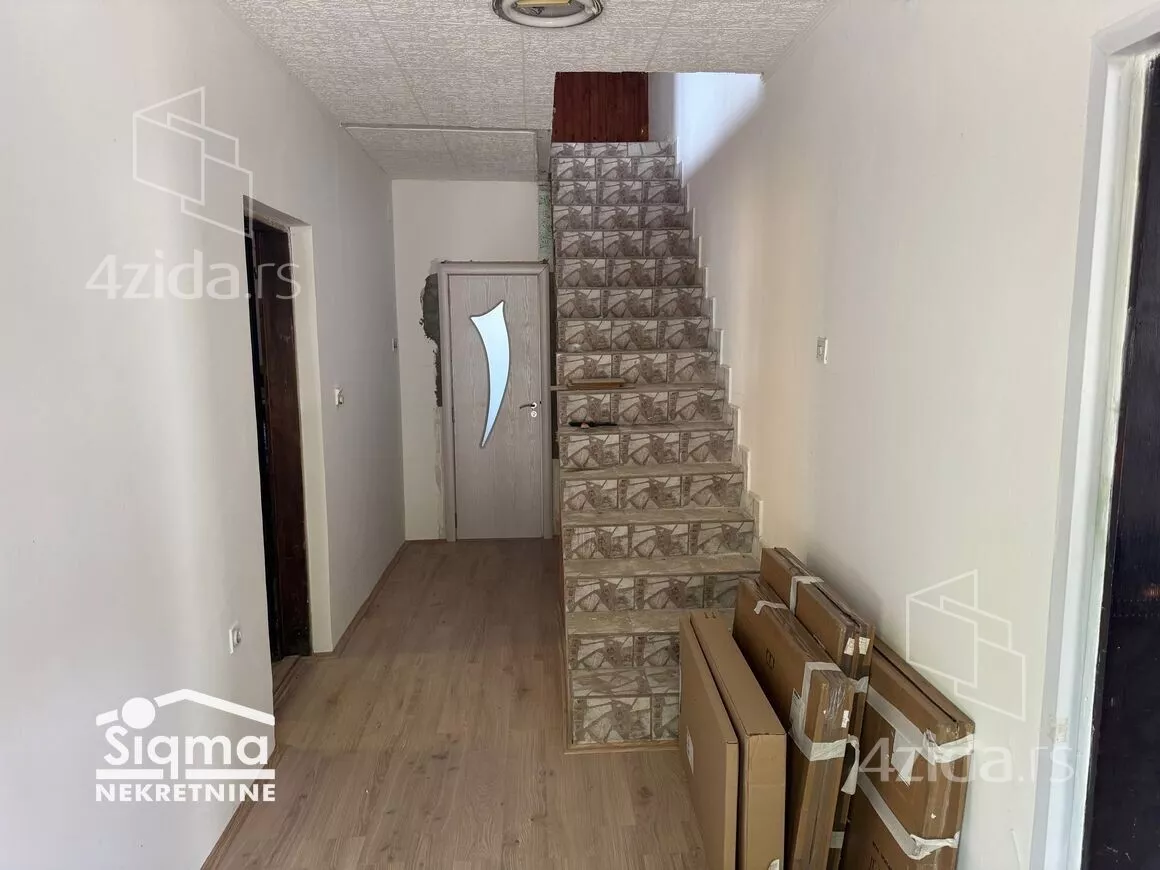 5-etažna kuća | 4zida