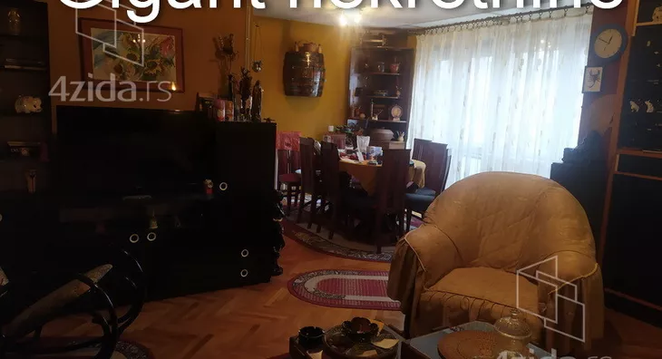 Troiposoban stan | 4zida