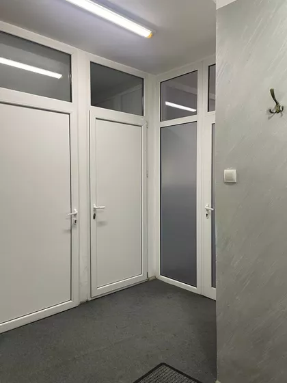 Džona Kenedija 10 F | 4zida.rs