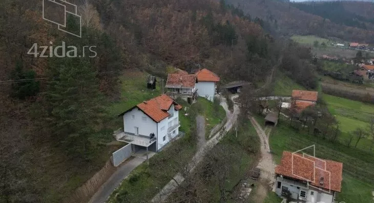 Kuća | 4zida