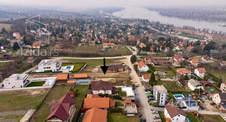 Građevinsko zemljište | 4zida