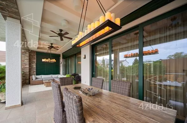 4-etažna kuća | 4zida