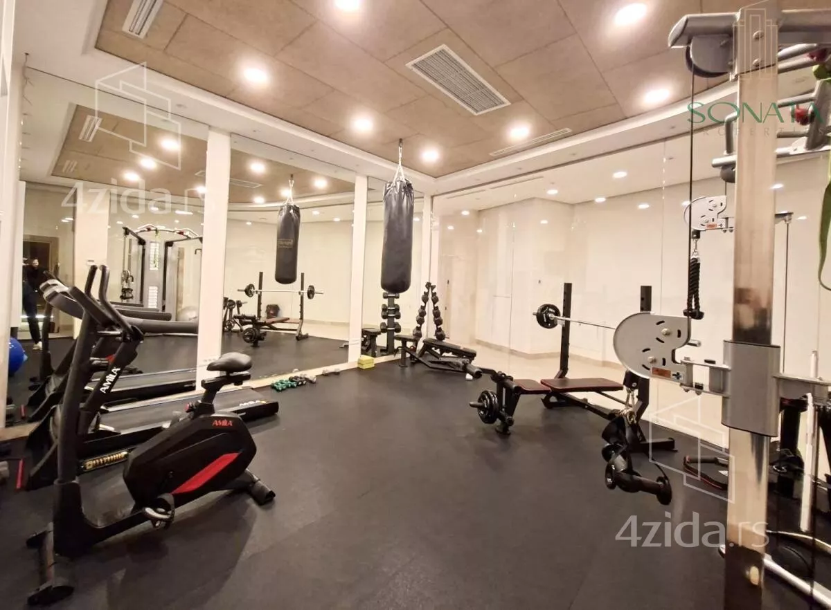 Petosoban stan | 4zida