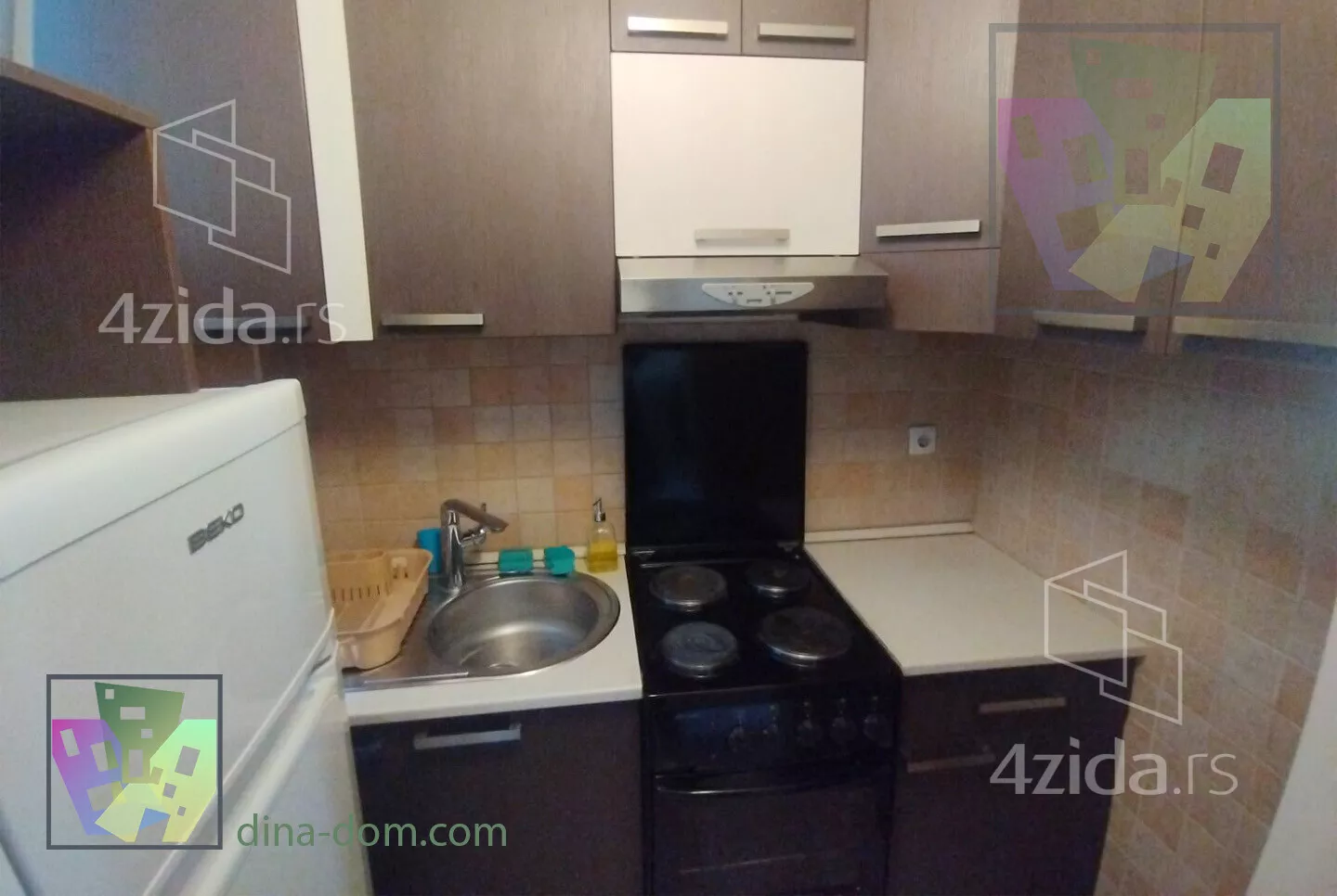 Jednoiposoban stan | 4zida