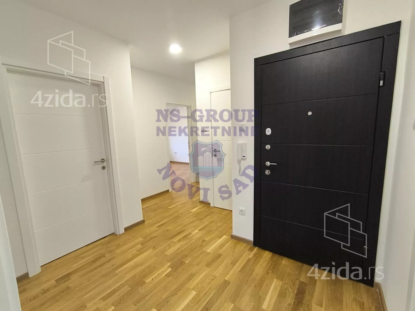 Petosoban stan | 4zida