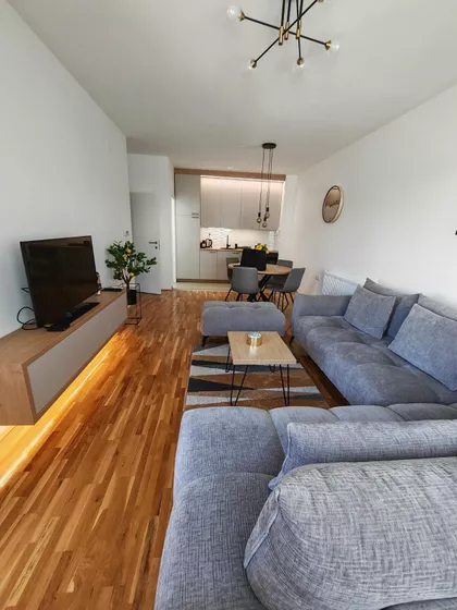 Gradske lokacije | 4zida.rs