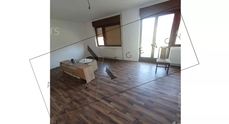 4-etažna kuća | 4zida