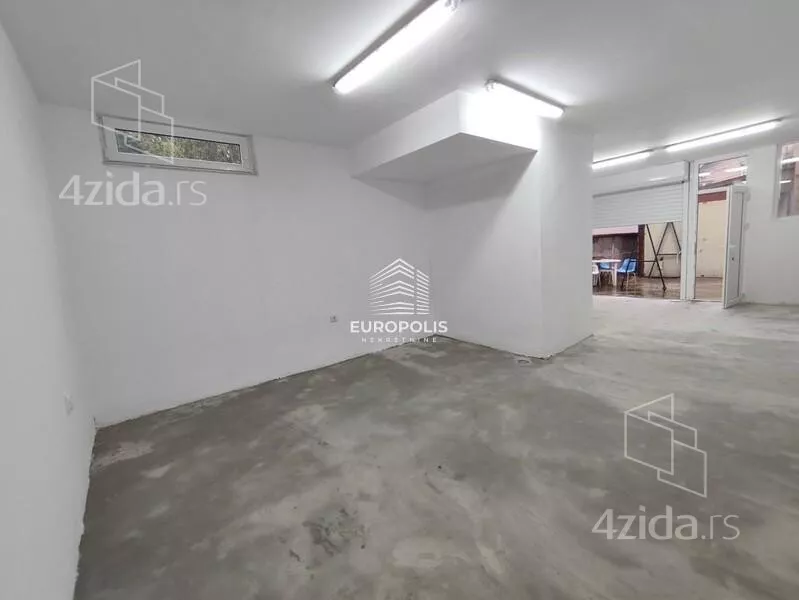 Lokal | 4zida