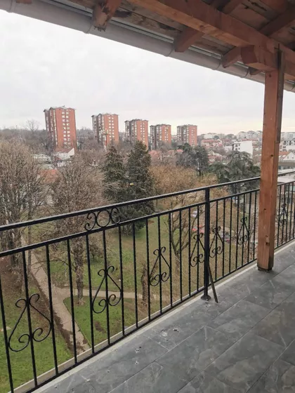 Olge Jovanovic | 4zida.rs