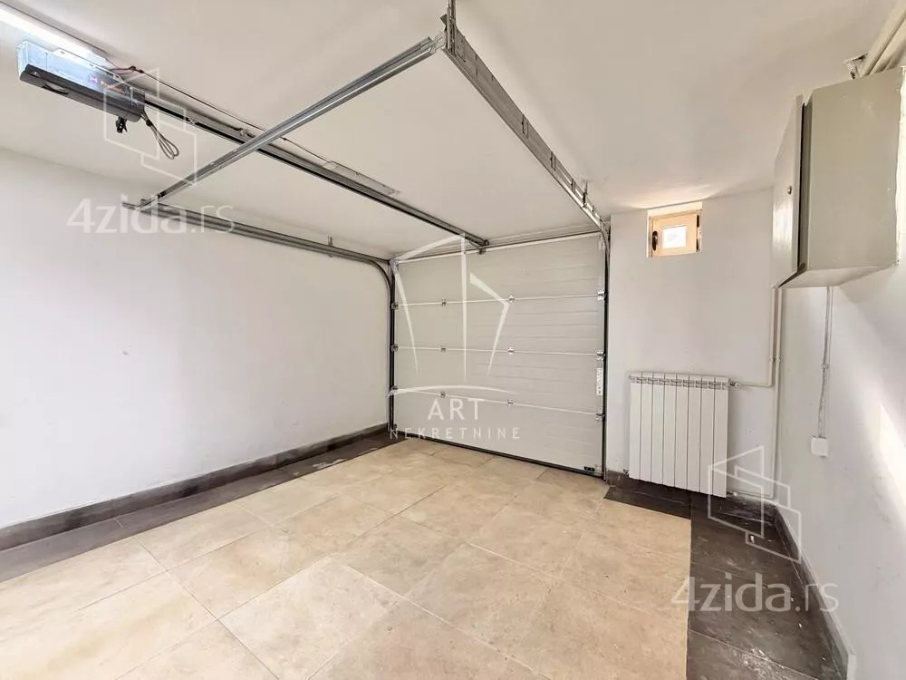 4-etažna kuća | 4zida