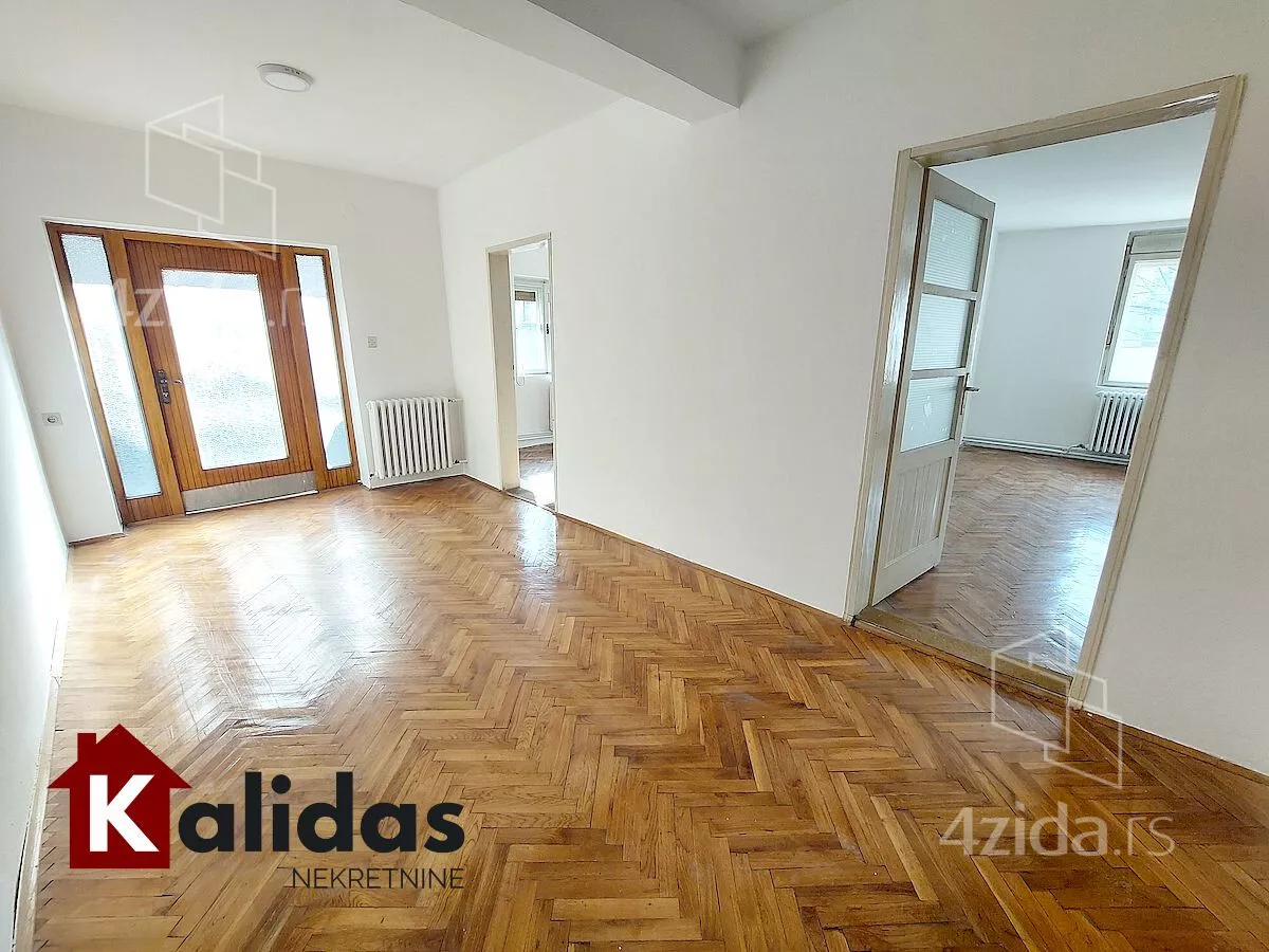 Kuća | 4zida