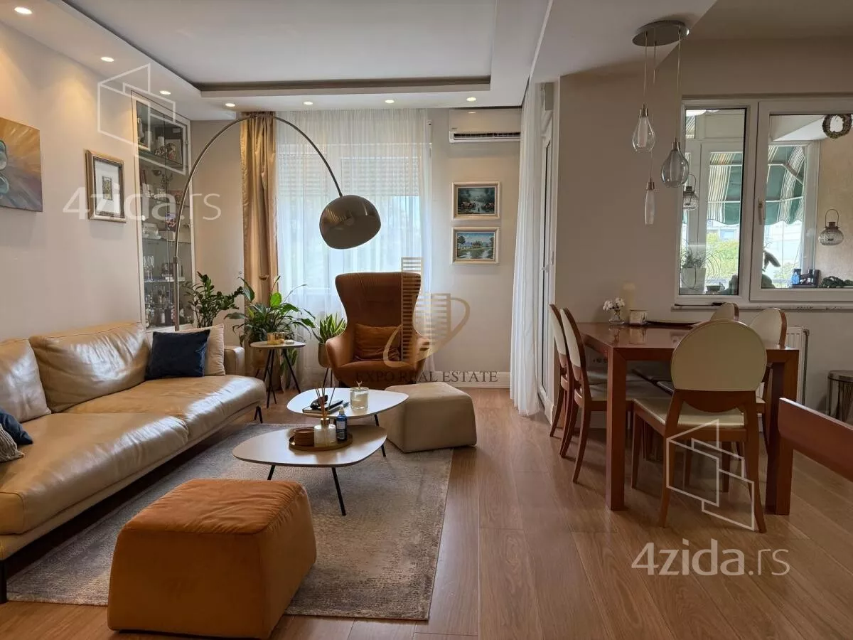 Petosoban stan | 4zida