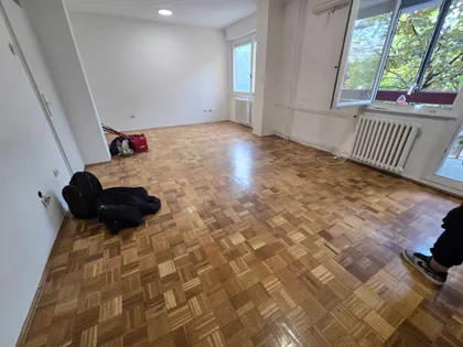 Ravanička | 4zida.rs