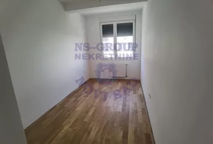 Heroja Pinkija | 4zida.rs