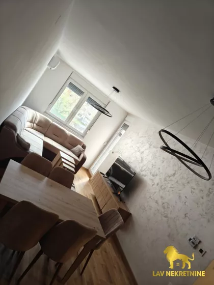 BELE NJIVE | 4zida.rs