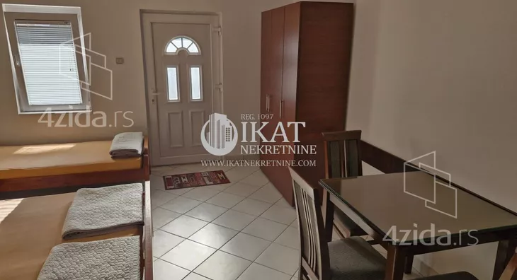 5-etažna kuća | 4zida