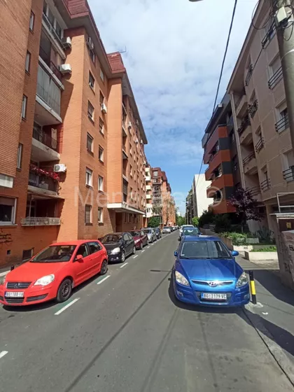 Vukov Spomenik | 4zida.rs