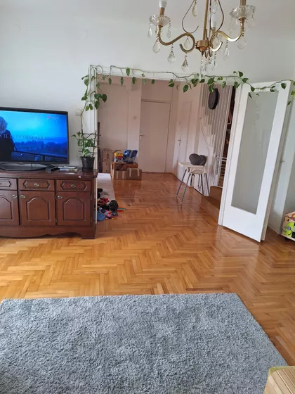 Susedgradska | 4zida.rs
