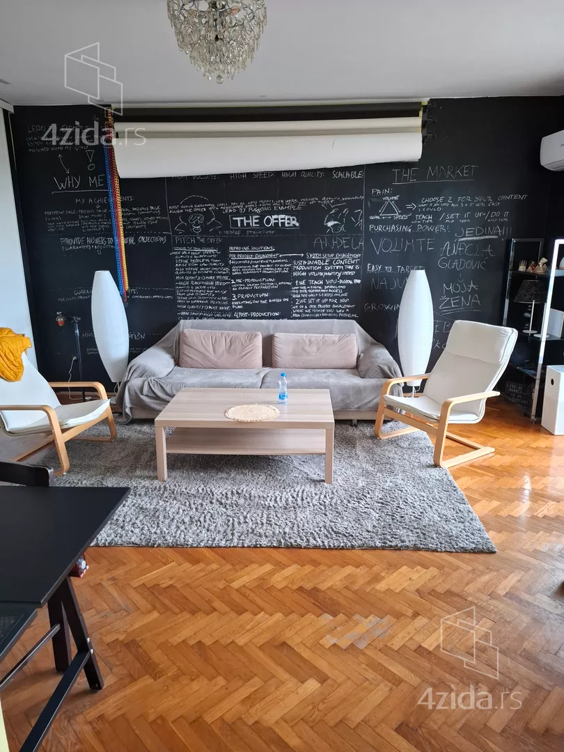 Troiposoban stan | 4zida