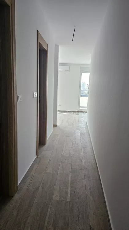 Cara Dušana | 4zida.rs