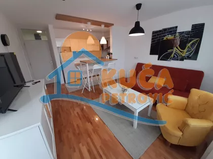 Vojislava Ilića | 4zida.rs