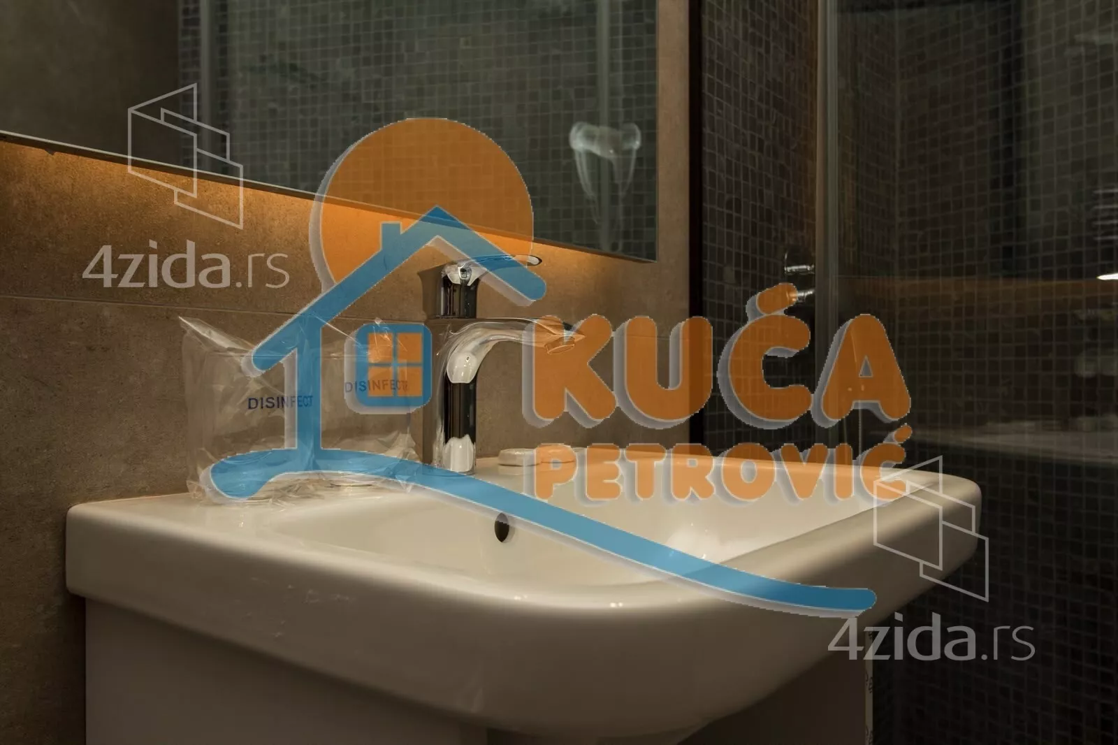 Lokal | 4zida